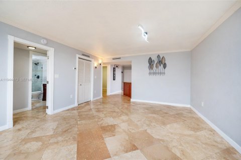 Copropriété à vendre à Hialeah, Floride: 2 chambres, 93.27 m2 № 2001147 - photo 8