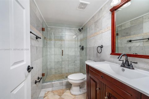 Copropriété à vendre à Hialeah, Floride: 2 chambres, 93.27 m2 № 2001147 - photo 14