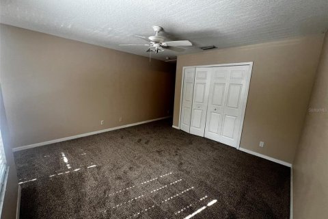 Townhouse in Valrico, Florida 2 bedrooms, 144.93 sq.m. № 1855974 - photo 15