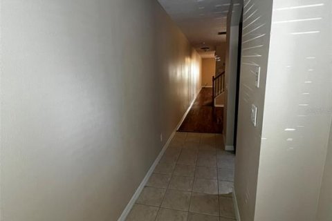 Townhouse in Valrico, Florida 2 bedrooms, 144.93 sq.m. № 1855974 - photo 27