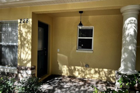 Townhouse in Valrico, Florida 2 bedrooms, 144.93 sq.m. № 1855974 - photo 1