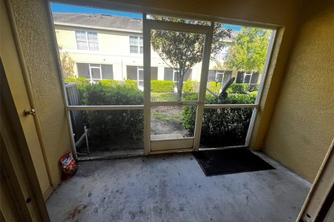 Townhouse in Valrico, Florida 2 bedrooms, 144.93 sq.m. № 1855974 - photo 18