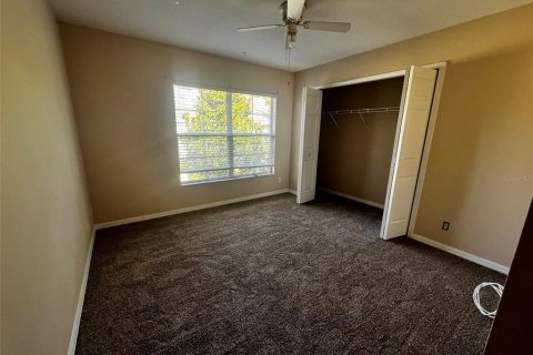 Townhouse in Valrico, Florida 2 bedrooms, 144.93 sq.m. № 1855974 - photo 11