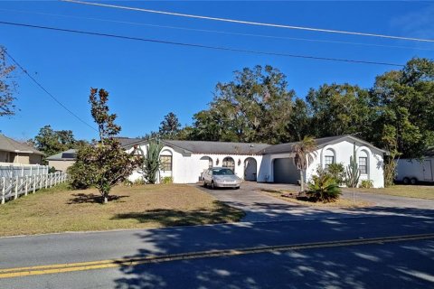 House in Casselberry, Florida 3 bedrooms, 175.77 sq.m. № 1554465 - photo 3