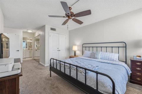 Condominio en alquiler en Saint Pete Beach, Florida, 2 dormitorios, 117.99 m2 № 2222473 - foto 20