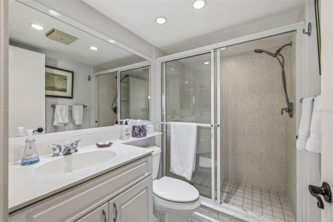 Condominio en alquiler en Saint Pete Beach, Florida, 2 dormitorios, 117.99 m2 № 2222473 - foto 23