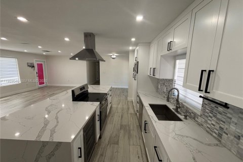 Villa ou maison à vendre à Homestead, Floride: 4 chambres, 198.07 m2 № 2031010 - photo 18