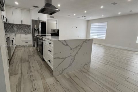 Villa ou maison à vendre à Homestead, Floride: 4 chambres, 198.07 m2 № 2031010 - photo 15