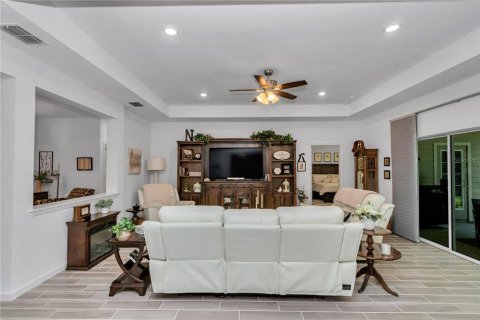 Villa ou maison à vendre à Ocala, Floride: 4 chambres, 212.93 m2 № 2199454 - photo 10
