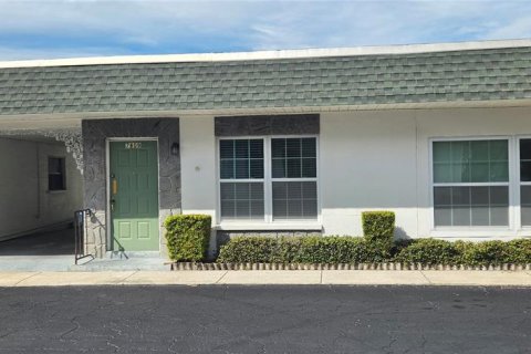 House in Saint Petersburg, Florida 1 bedroom, 58.53 sq.m. № 2391404