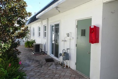 House in Saint Petersburg, Florida 1 bedroom, 58.53 sq.m. № 2391404 - photo 20