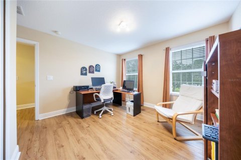 Villa ou maison à vendre à Kissimmee, Floride: 4 chambres, 241.45 m2 № 2398788 - photo 30