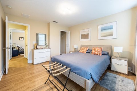 Villa ou maison à vendre à Kissimmee, Floride: 4 chambres, 241.45 m2 № 2398788 - photo 28