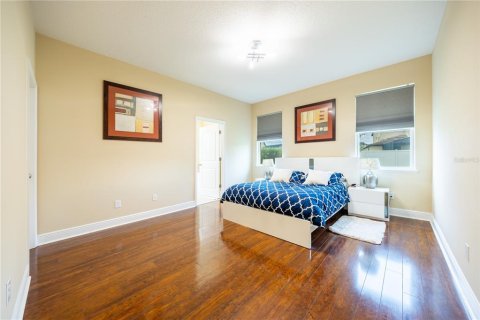 Villa ou maison à vendre à Kissimmee, Floride: 4 chambres, 241.45 m2 № 2398788 - photo 16