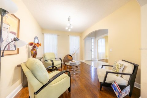 Villa ou maison à vendre à Kissimmee, Floride: 4 chambres, 241.45 m2 № 2398788 - photo 6