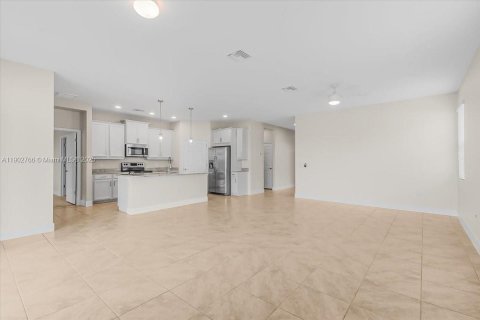 Villa ou maison à vendre à Fort Myers, Floride: 2 chambres, 168.71 m2 № 1953107 - photo 19