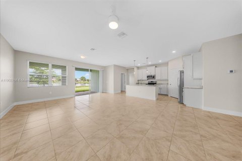 Villa ou maison à vendre à Fort Myers, Floride: 2 chambres, 168.71 m2 № 1953107 - photo 18