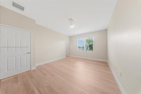 Villa ou maison à vendre à Fort Myers, Floride: 2 chambres, 168.71 m2 № 1953107 - photo 26