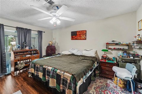 Villa ou maison à vendre à New Port Richey, Floride: 2 chambres, 124.67 m2 № 2396148 - photo 11