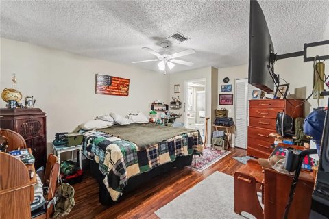 Villa ou maison à vendre à New Port Richey, Floride: 2 chambres, 124.67 m2 № 2396148 - photo 12