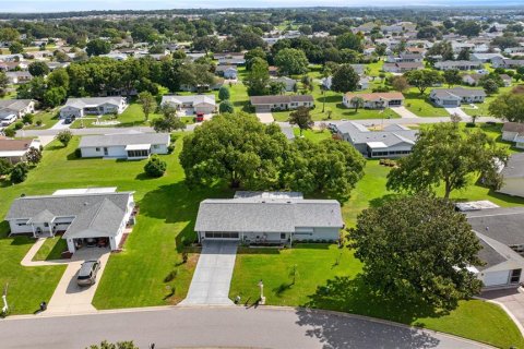 House in Summerfield, Florida 2 bedrooms, 106.28 sq.m. № 1904047 - photo 6