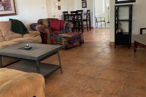 Casa en venta en North Port, Florida, 3 dormitorios, 144 m2 № 1613715 - foto 5