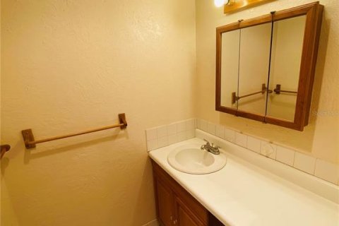 Condominio en alquiler en Holiday, Florida, 2 dormitorios, 76.64 m2 № 1866077 - foto 15