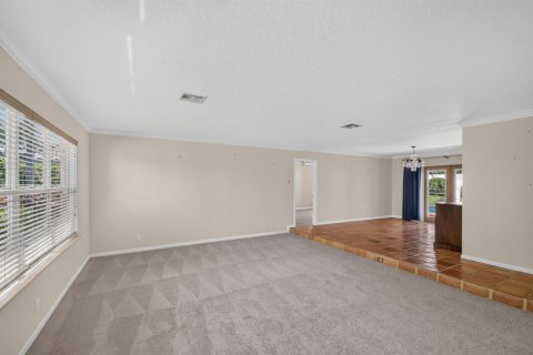House in Boynton Beach, Florida 3 bedrooms, 209.4 sq.m. № 2243428 - photo 7