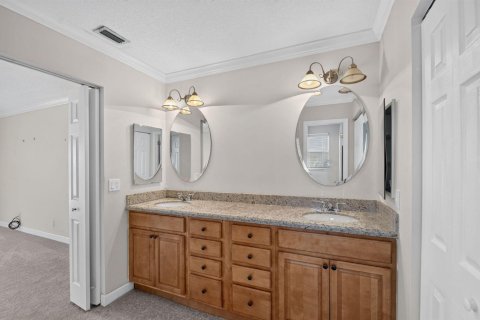 House in Boynton Beach, Florida 3 bedrooms, 209.4 sq.m. № 2243428 - photo 30
