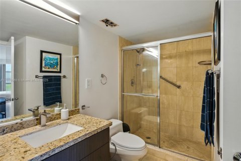 Condominio en venta en Aventura, Florida, 3 dormitorios, 142.7 m2 № 1878866 - foto 14