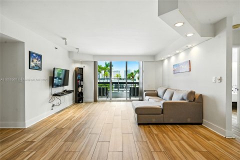 Condominio en venta en Aventura, Florida, 3 dormitorios, 142.7 m2 № 1878866 - foto 5