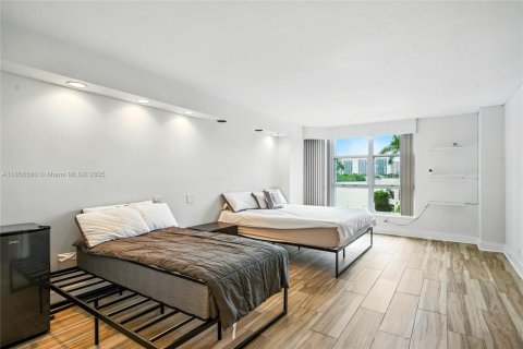 Condominio en venta en Aventura, Florida, 3 dormitorios, 142.7 m2 № 1878866 - foto 11