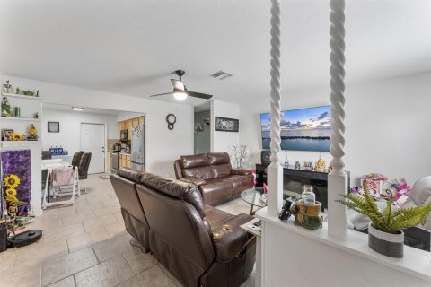 Propiedad comercial en venta en West Palm Beach, Florida, 209.03 m2 № 2270649 - foto 27