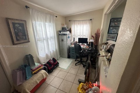 Купить виллу или дом в Опа-Локка, Флорида 2 спальни, 72.84м2, № 1898107 - фото 7