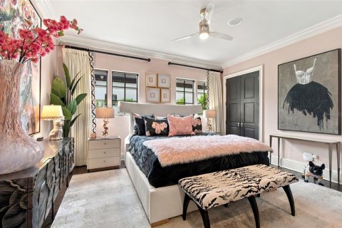 House in Tampa, Florida 5 bedrooms, 727.24 sq.m. № 2396643 - photo 21