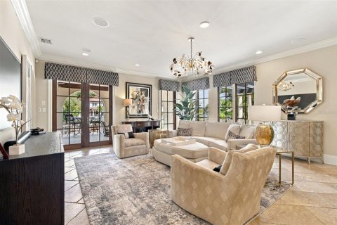 House in Tampa, Florida 5 bedrooms, 727.24 sq.m. № 2396643 - photo 29