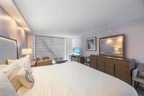 Copropriété à vendre à Hallandale Beach, Floride: 2 chambres, 135.17 m2 № 1978537 - photo 10