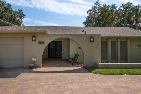 House in Crystal River, Florida 3 bedrooms, 227.98 sq.m. № 1421936 - photo 6