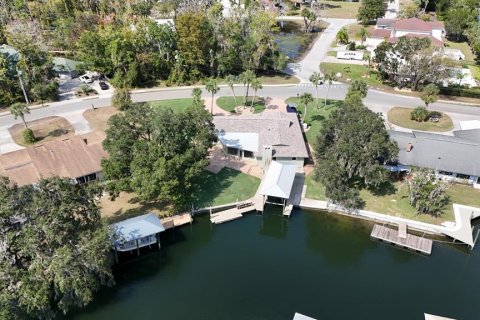 House in Crystal River, Florida 3 bedrooms, 227.98 sq.m. № 1421936 - photo 30