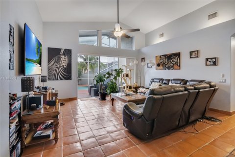 Villa ou maison à louer à Tampa, Floride: 4 chambres № 1877586 - photo 24