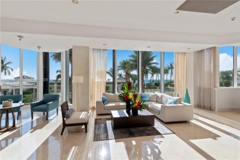 Condominio en venta en Miami Beach, Florida, 2 dormitorios, 144 m2 № 1951189 - foto 26