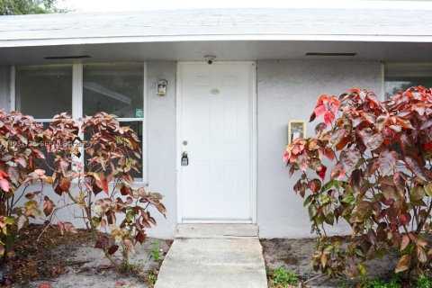 Copropriété à louer à Delray Beach, Floride: 2 chambres, 79.43 m2 № 1992933 - photo 10