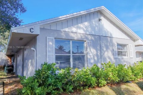Copropriété à louer à Delray Beach, Floride: 2 chambres, 79.43 m2 № 1992933 - photo 7