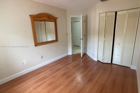 Купить виллу или дом в Майами, Флорида 3 спальни, 190.26м2, № 1957429 - фото 30