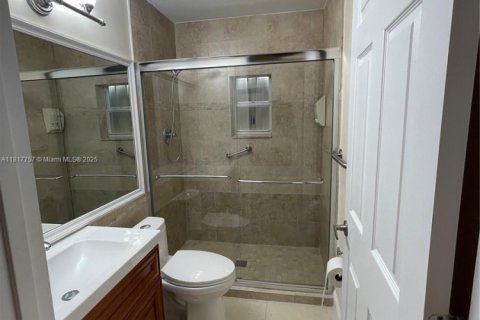 Купить виллу или дом в Майами, Флорида 3 спальни, 190.26м2, № 1957429 - фото 27