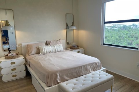 Снять в аренду кондоминиум в Дорал, Флорида 2 спальни, 105.35м2, № 1990660 - фото 11