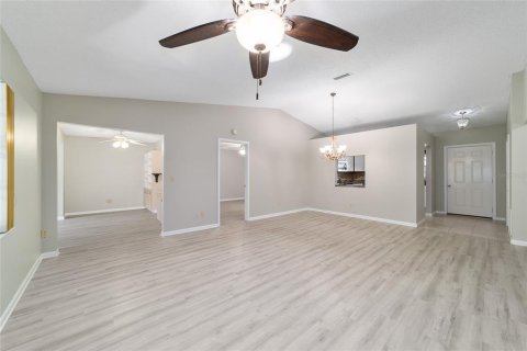 Casa en venta en Ocala, Florida, 2 dormitorios, 137.5 m2 № 1808323 - foto 3