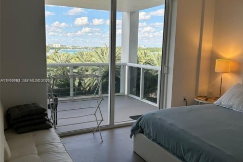 Condominio en alquiler en Bal Harbour, Florida, 2 dormitorios, 98.1 m2 № 2056642 - foto 7
