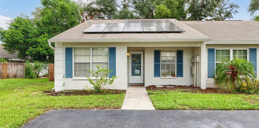 Villa ou maison à Safety Harbor, Floride 2 chambres, 94.11 m2 № 2347285