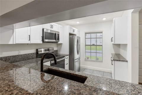 Villa ou maison à vendre à Safety Harbor, Floride: 2 chambres, 94.11 m2 № 2347285 - photo 6